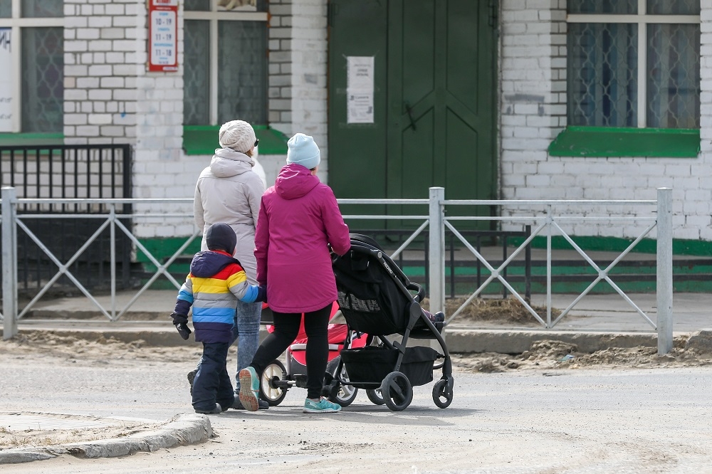 При рождении второго и последующих детей семья может получить единовременное пособие из средств окружного бюджета При рождении второго и последующих детей семья может получить единовременное пособие из средств окружного бюджета